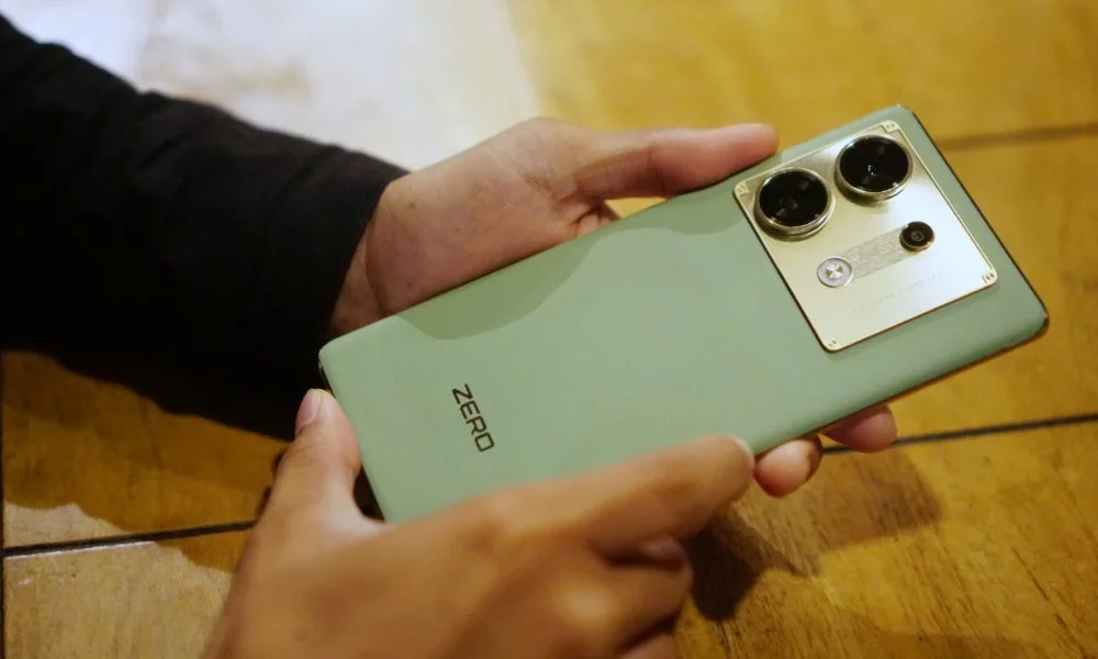 Infinix Zero 8 Parkmak İzi Yeşil