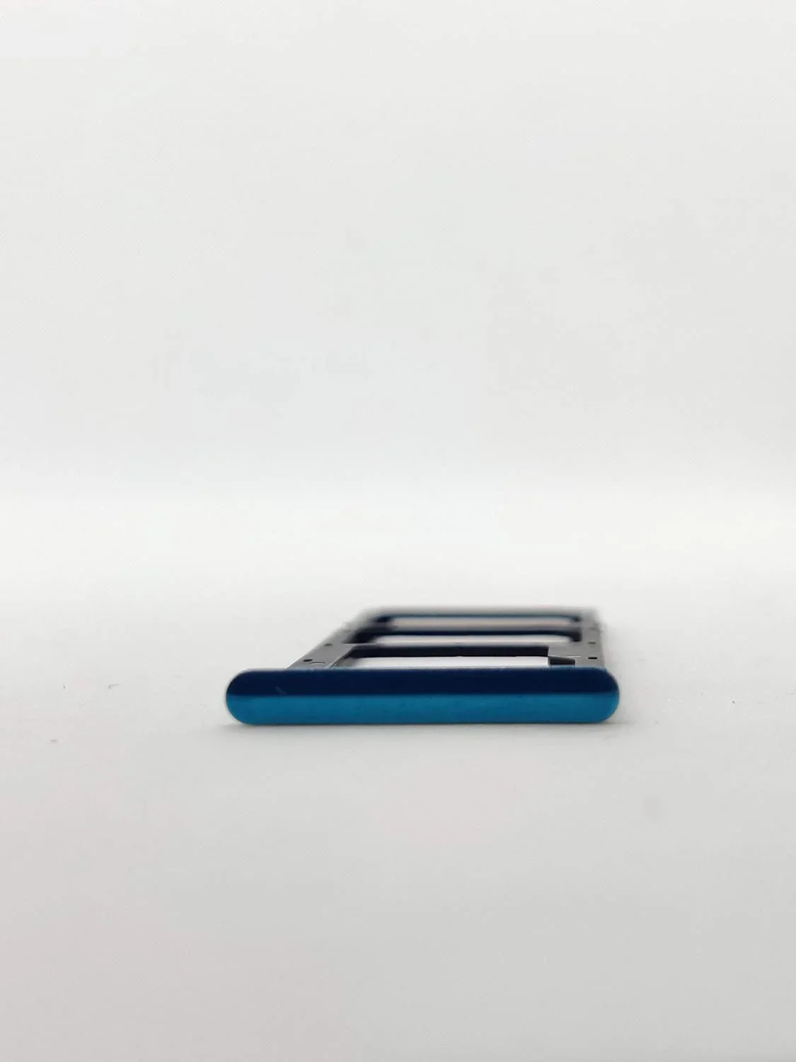 Realme C3 Sim Kart Tepsisi Mavi