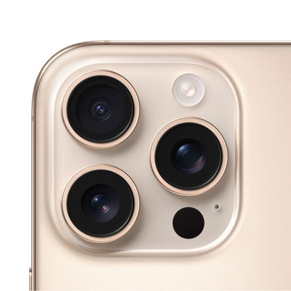 İphone 16 Pro Arka Kamera