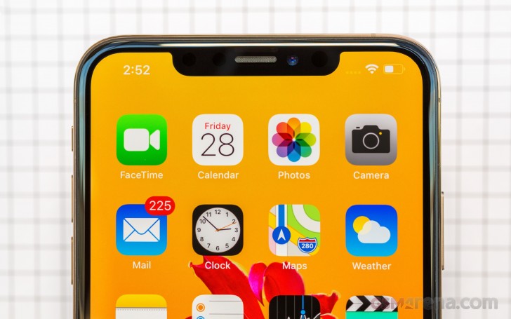 İphone Xs Ön Kamera